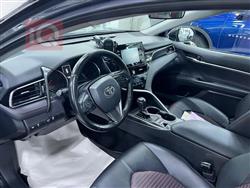 تۆیۆتا کامری